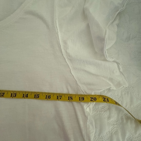 Mustard Seed Top White Oversized Flowy Size M - Picture 7 of 8